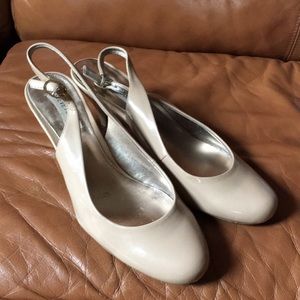 Steve Madden Nude Slingback Heels Sz 11